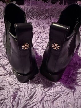 Tory Burch Black Leather Chelsea Ankle Boots